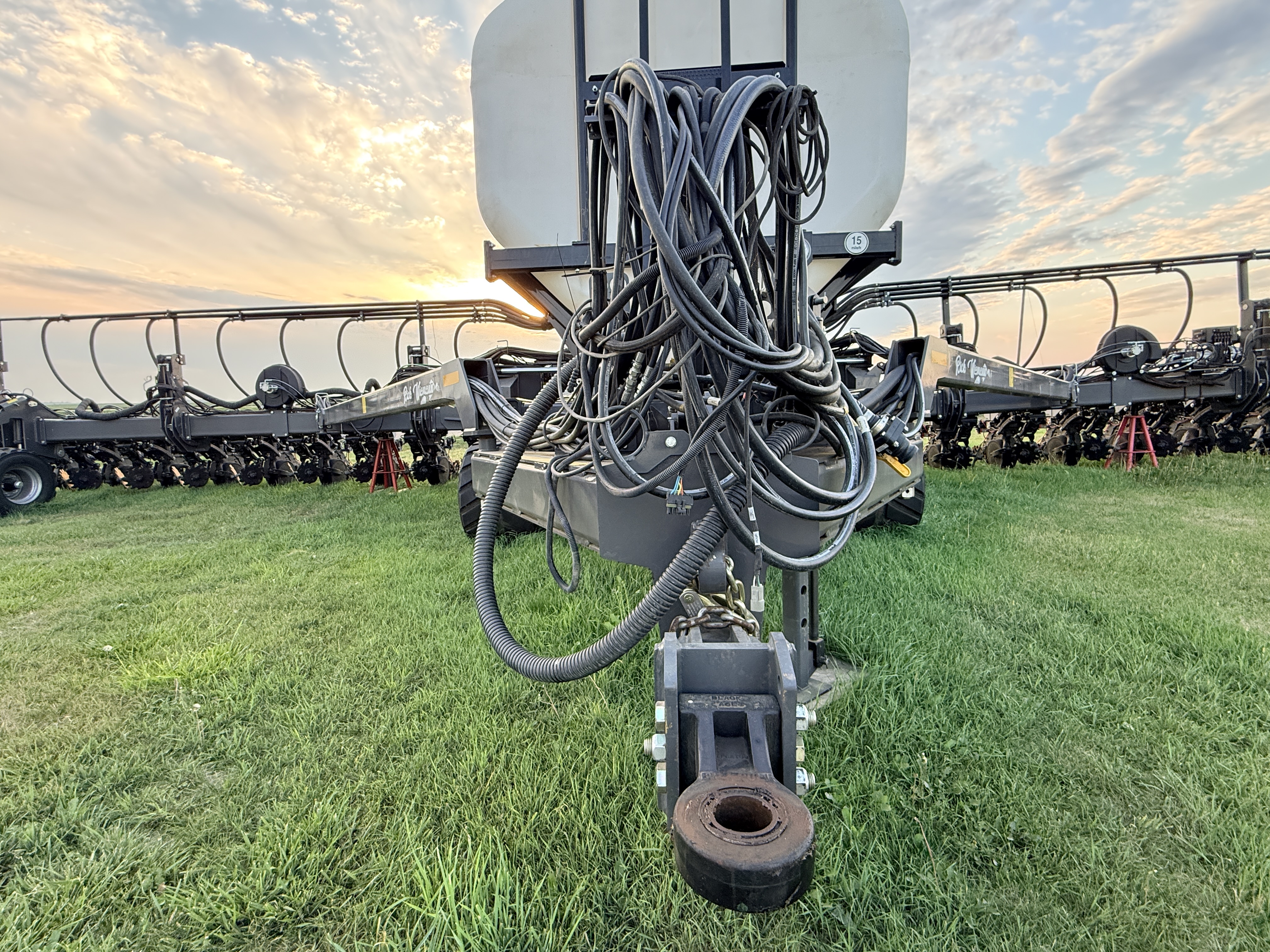 Infinity Ag 24R 30" Cornerstone